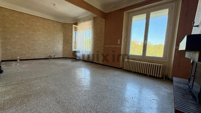 Maison - 83 m² - 4 pièces