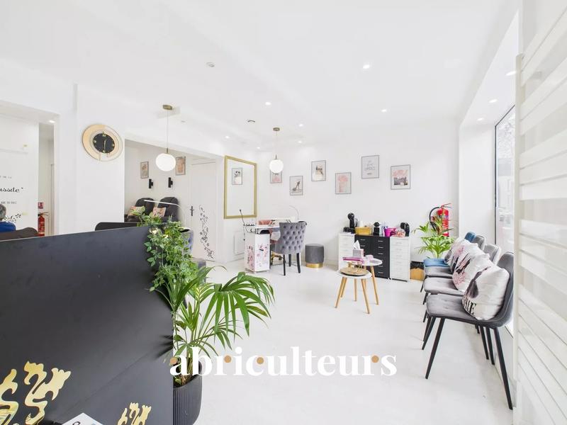 Local d'activités - 59 m² - 3 pièces