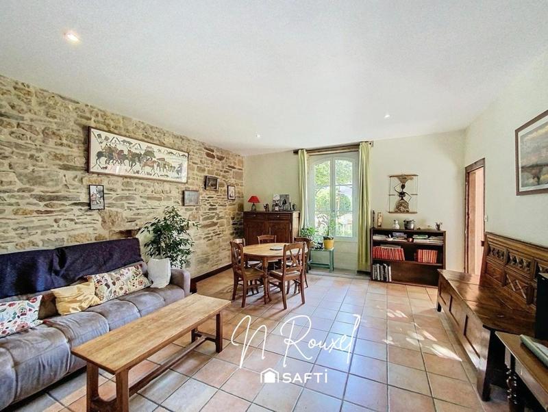 Maison - 180 m² - 7 pièces