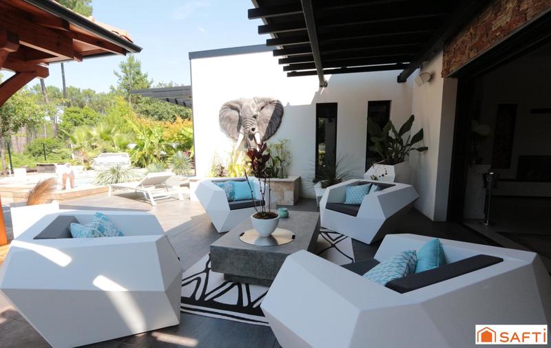 Maison - 171 m² - 5 pièces