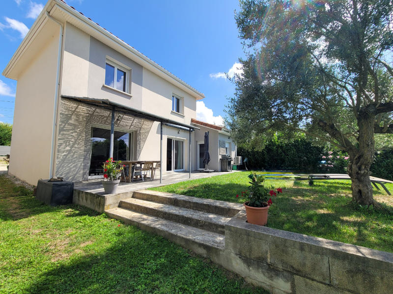 Maison - 103 m² - 4 pièces