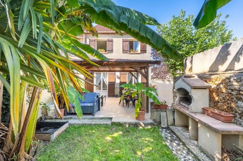 Maison - 118 m² - 4 pièces