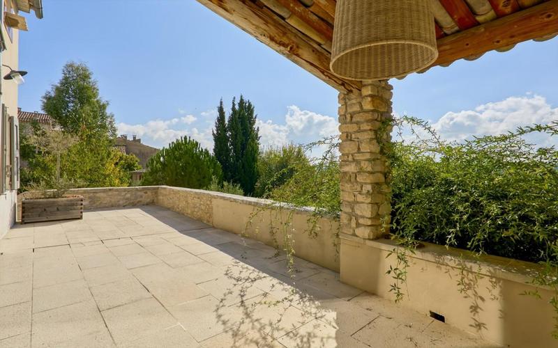 Maison - 148 m² - 6 pièces