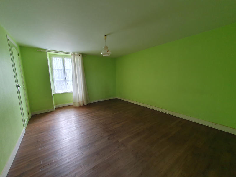 Maison - 84 m² - 4 pièces