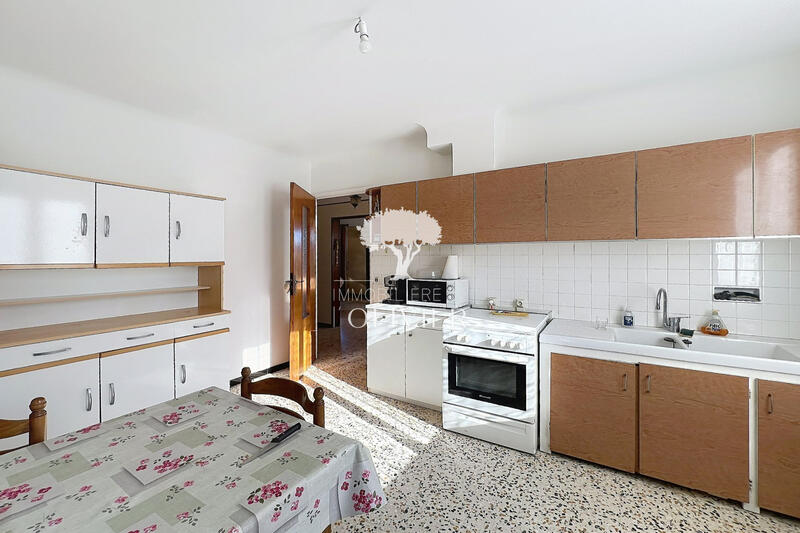 Maison - 95 m² - 5 pièces