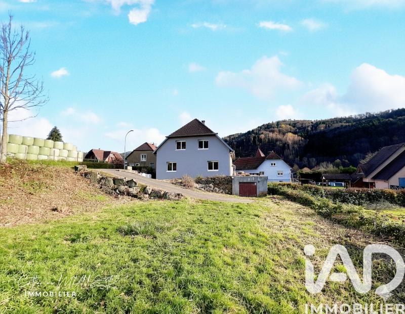 Maison - 142 m² - 6 pièces