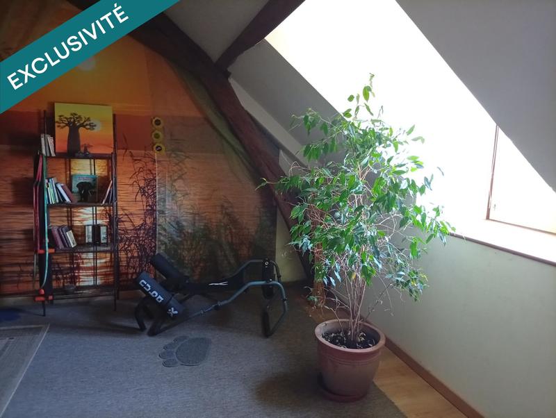 Maison - 248 m² - 9 pièces