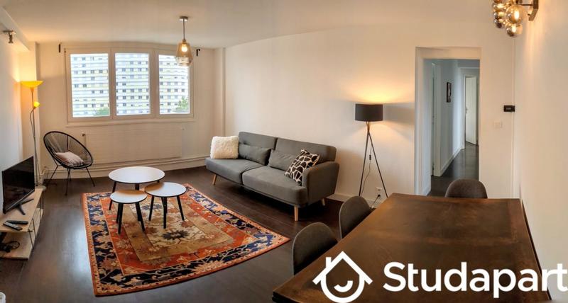 Chambre - 9 m² - 1 pièce