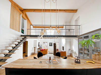 Maison - 180 m² - 5 pièces