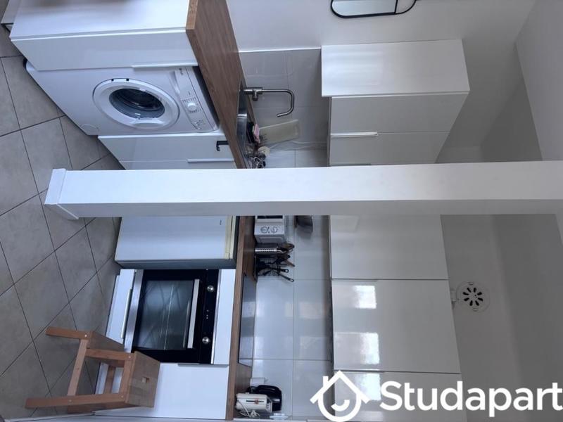 Chambre - 11 m² - 1 pièce