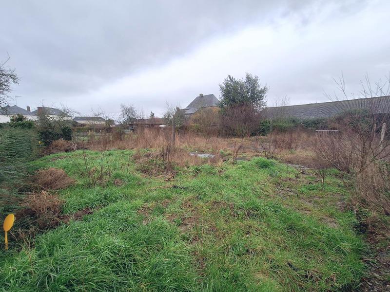 Terrain constructible - 615 m²