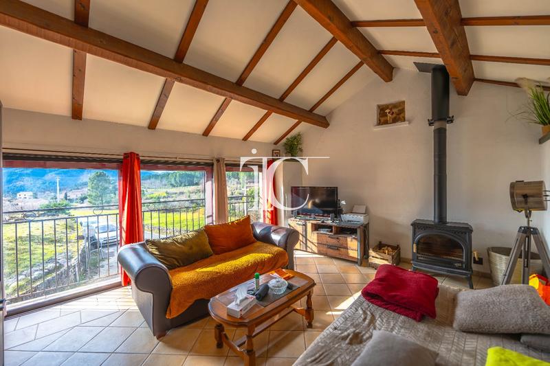 Maison de village - 98 m² - 3 pièces