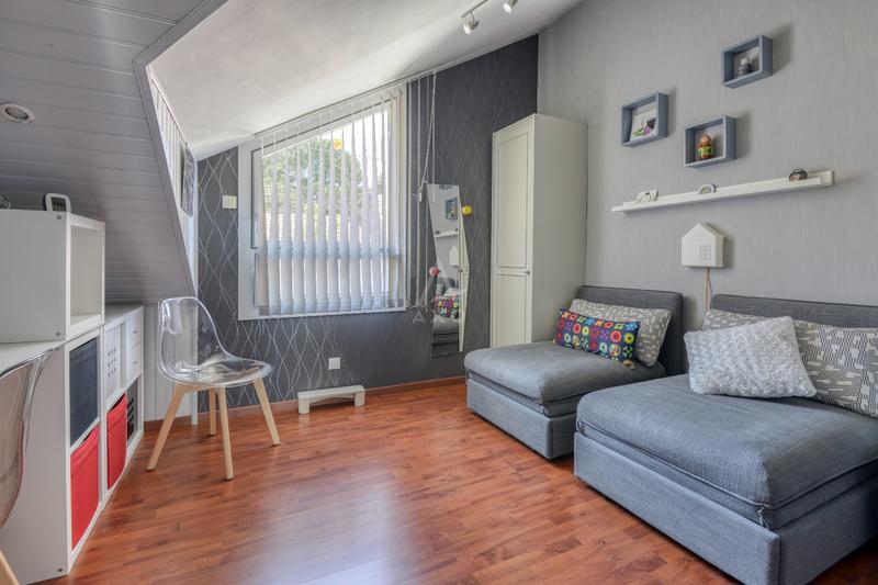 Maison - 87 m² - 4 pièces