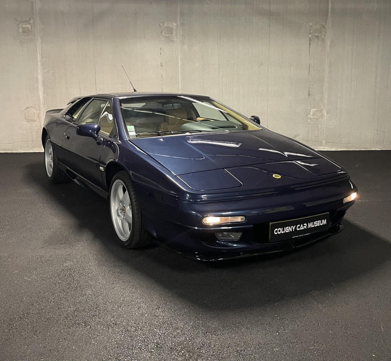 Lotus Esprit S4 2.2 l turbo