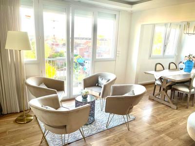 Appartement - 85 m² - 4 pièces