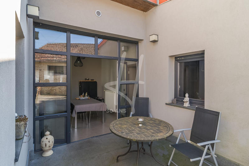 Loft - 85 m² - 4 pièces