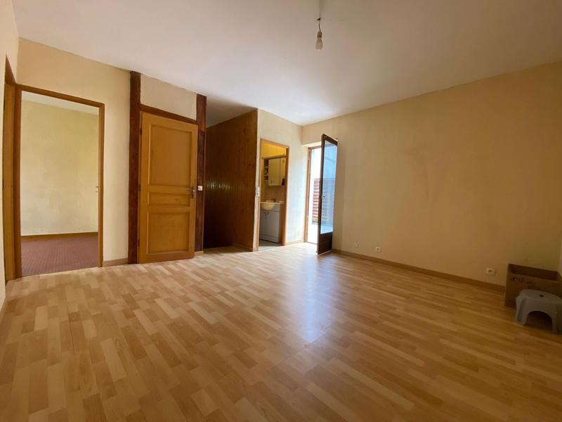 Maison - 121 m² - 6 pièces