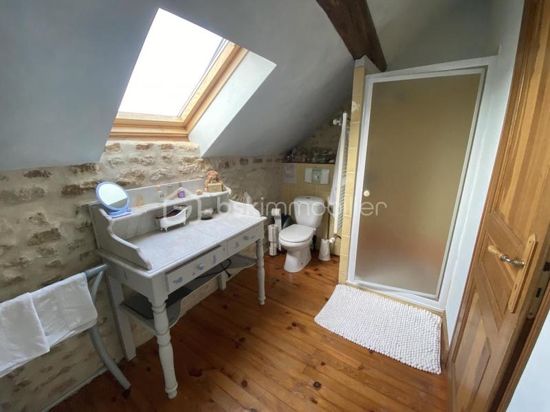 Corps de ferme - 237 m² - 9 pièces