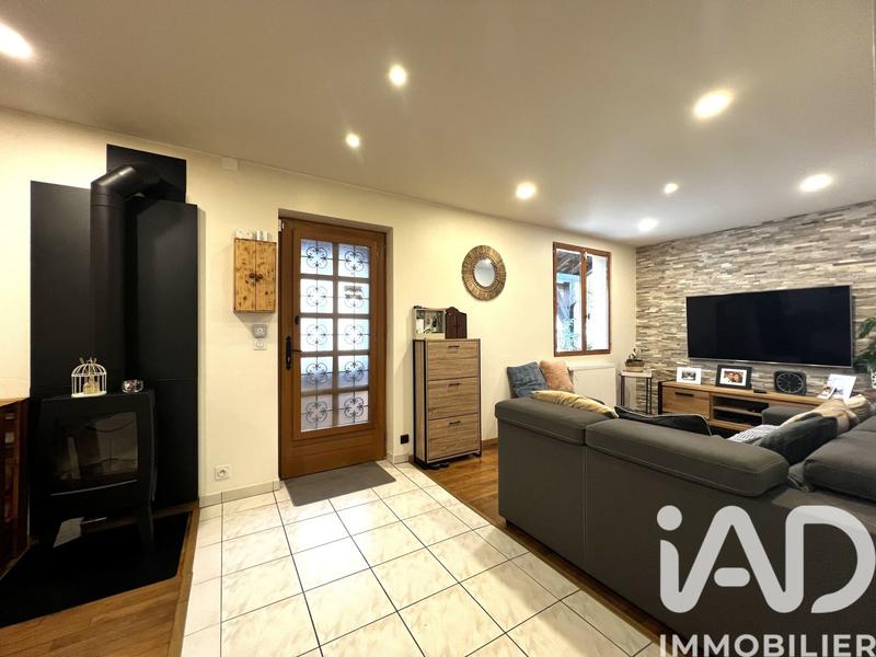 Maison - 91 m² - 6 pièces