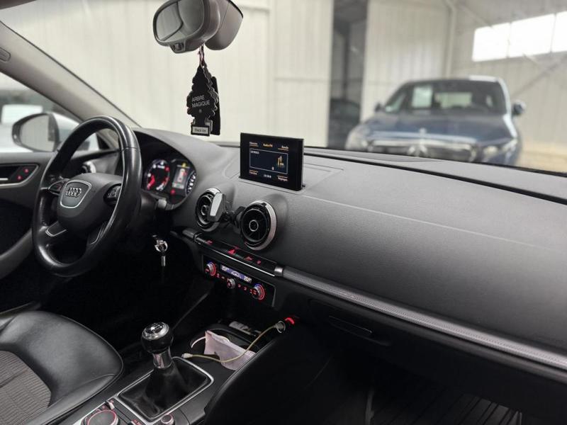 Audi A3 1.6 tdi 110 Ch Ambiante - Garantie 6 Mois