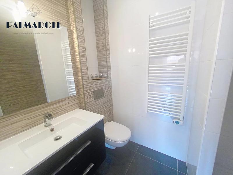 Immeuble - 95 m² - 4 pièces