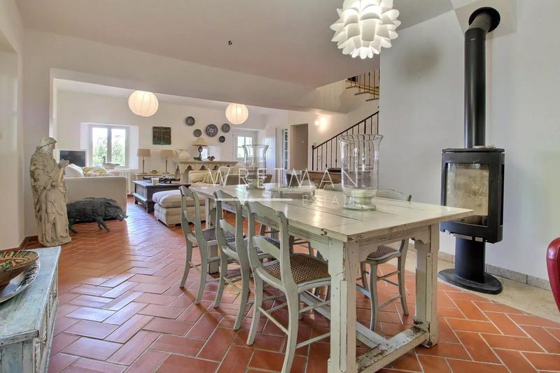 Mas - 152 m² - 5 pièces