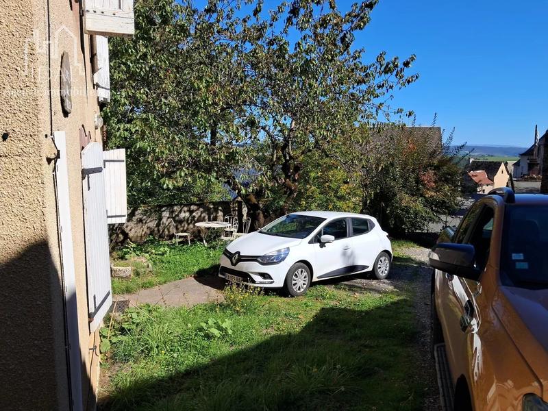 Maison - 226 m² - 12 pièces