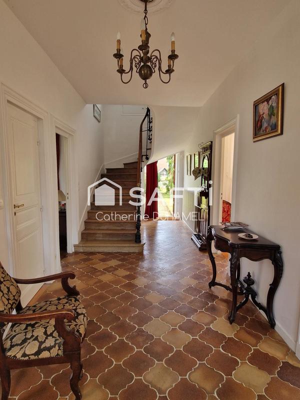 Maison - 160 m² - 6 pièces