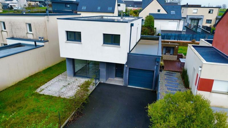 Maison - 128 m² - 6 pièces