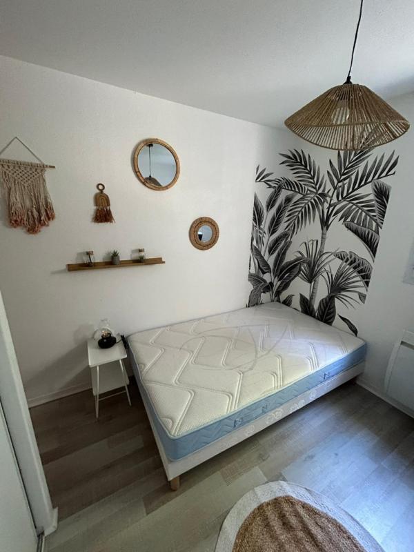 Chambre - 9 m² - 1 pièce