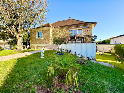 Maison - 114 m² - 6 pièces