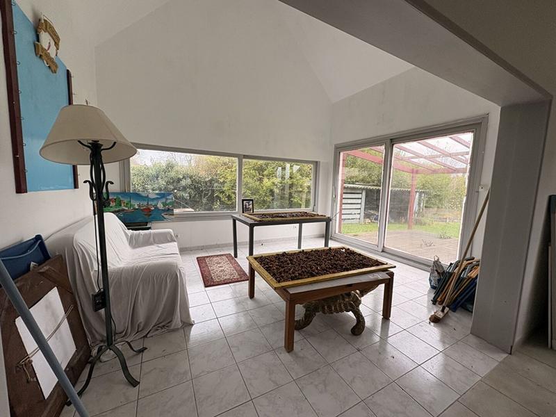 Maison - 240 m² - 5 pièces