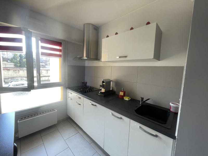 Appartement - 150 m² - 7 pièces