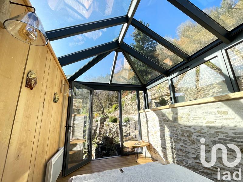 Maison - 225 m² - 6 pièces