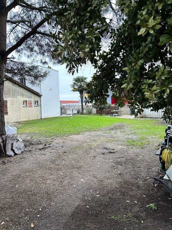 Terrain constructible - 380 m²