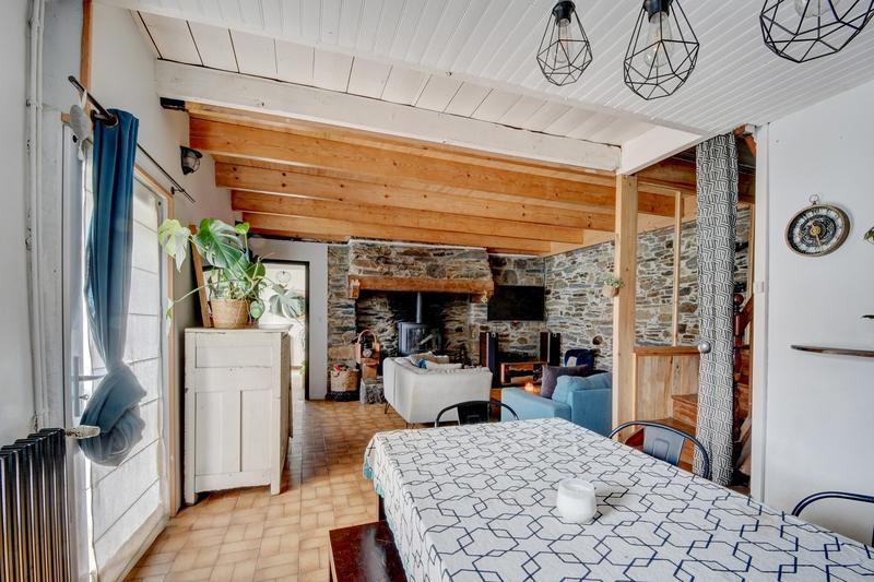 Maison - 161 m² - 6 pièces