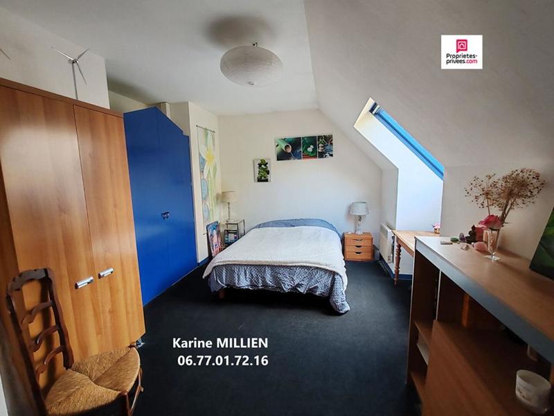 Maison - 204 m² - 6 pièces