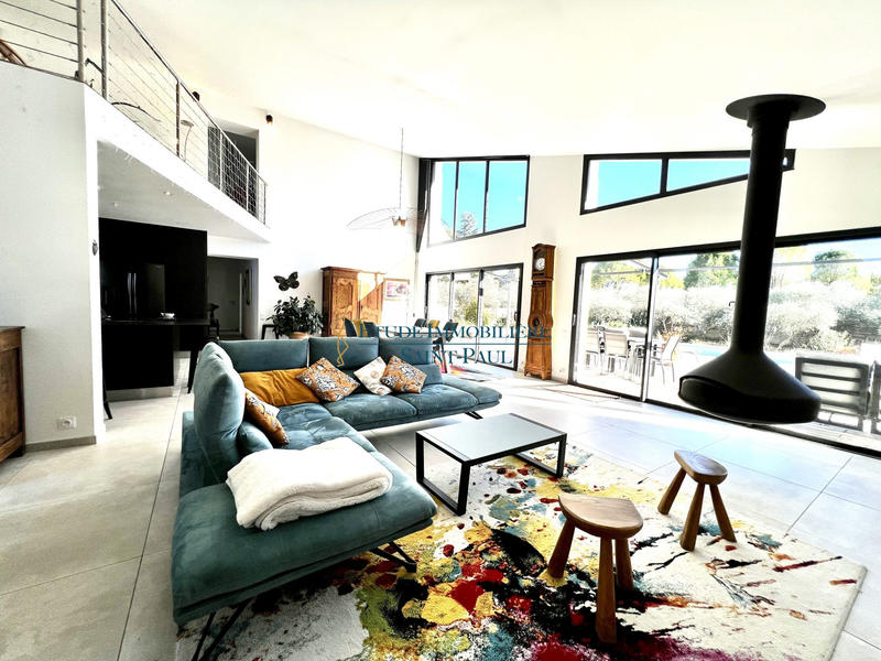 Villa - 200 m² - 7 pièces