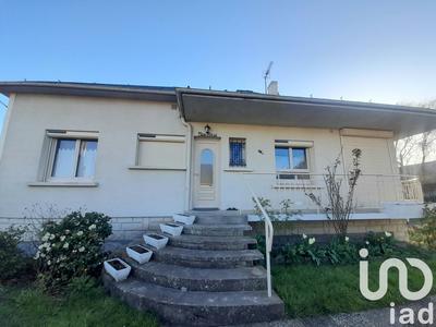 Maison - 94 m² - 6 pièces