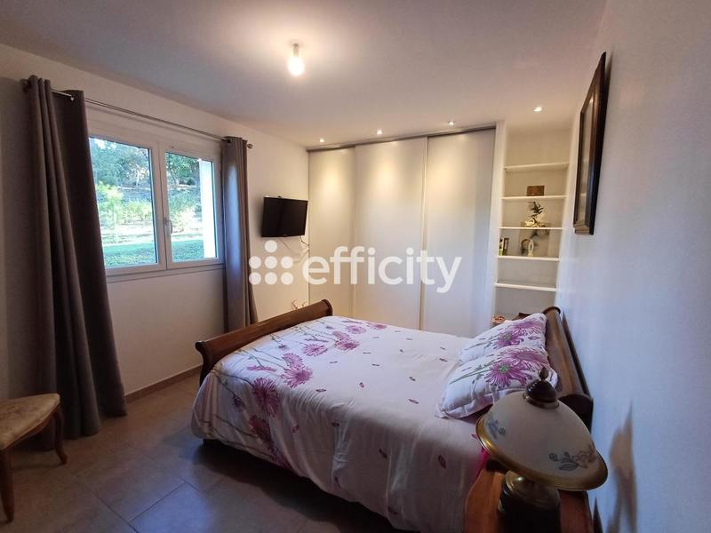 Villa - 155 m² - 6 pièces