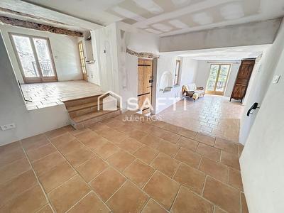 Maison - 130 m² - 6 pièces