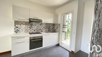 Maison - 94 m² - 4 pièces