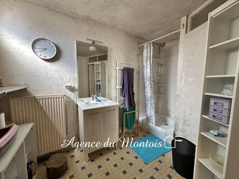 Maison - 165 m² - 7 pièces