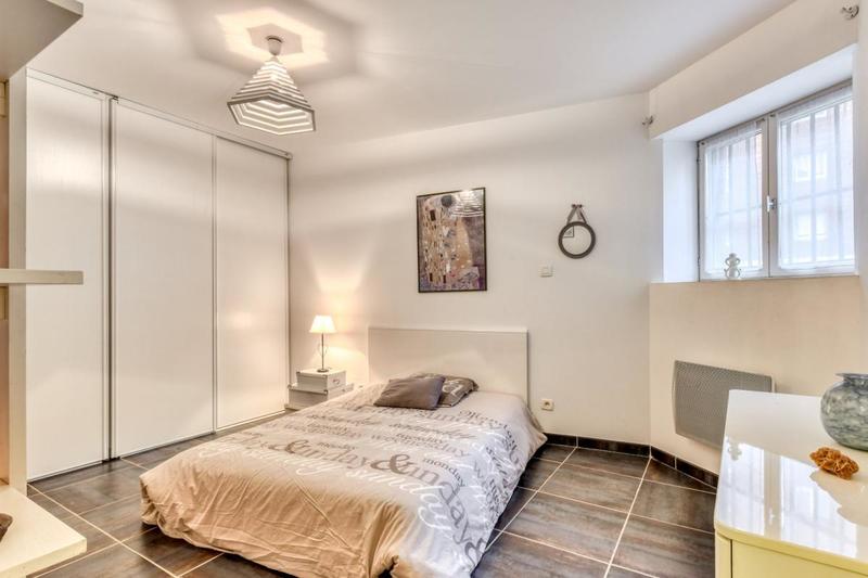 Appartement - 90 m² - 4 pièces