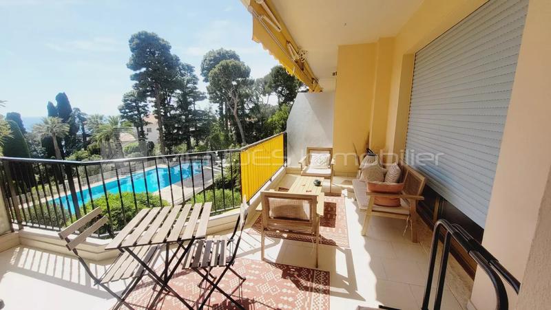 Appartement - 140 m² - 4 pièces