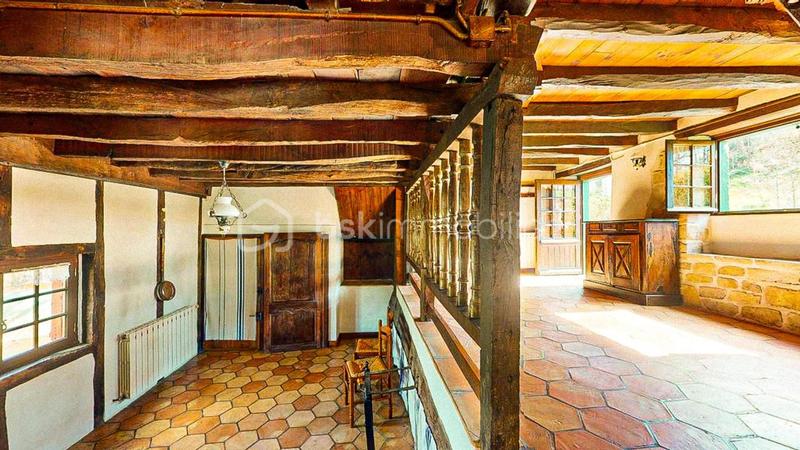 Moulin - 128 m² - 6 pièces