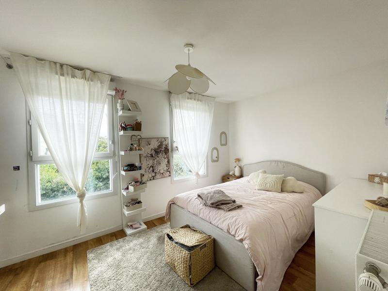 Maison - 93 m² - 4 pièces