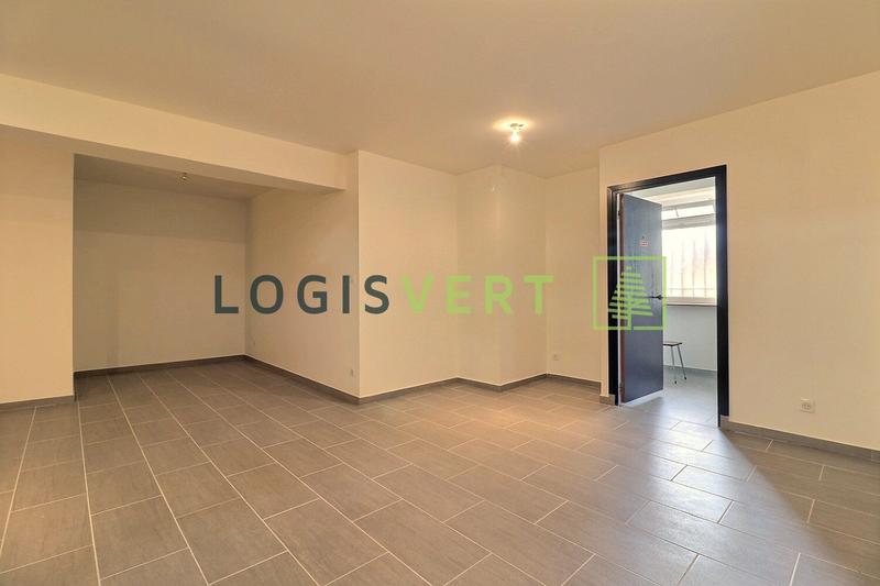 Maison ancienne - 208 m² - 11 pièces