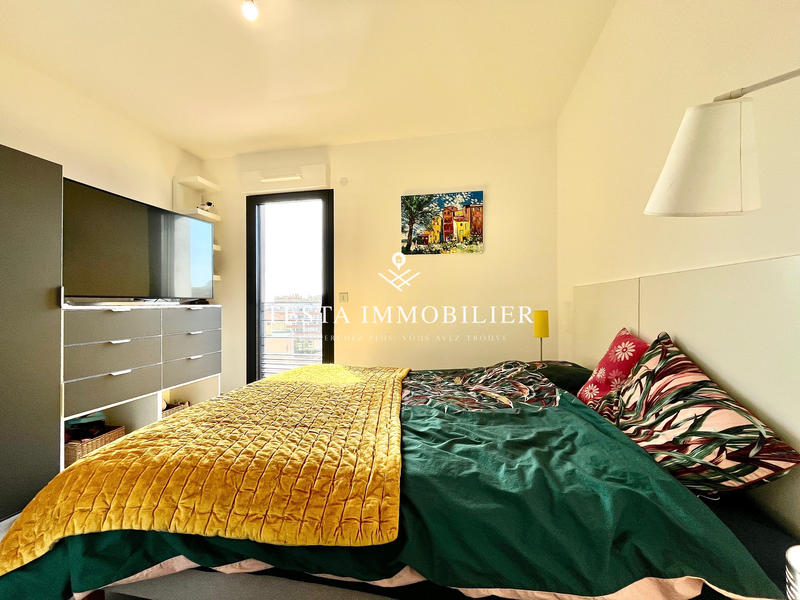 Appartement - 102 m² - 4 pièces