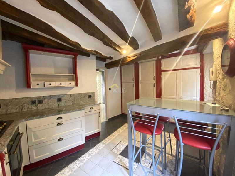 Maison ancienne - 147 m² - 7 pièces